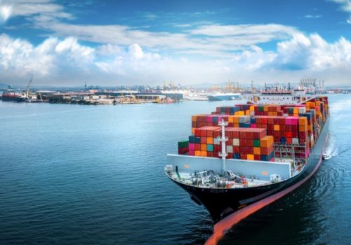 Hàng Mỹ vào Việt Nam: nguyên liệu, linh kiện nhập khẩu cũng tăng